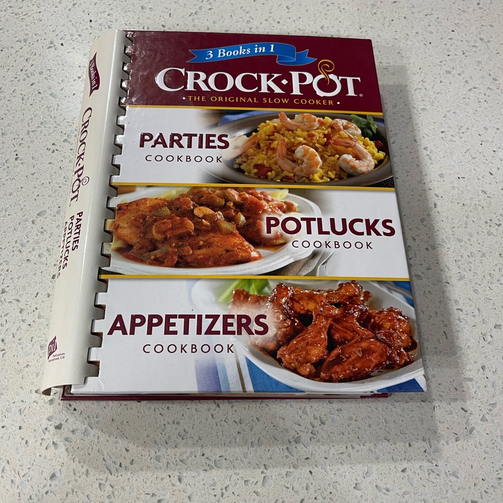 Crockpot slow cookers recipe book